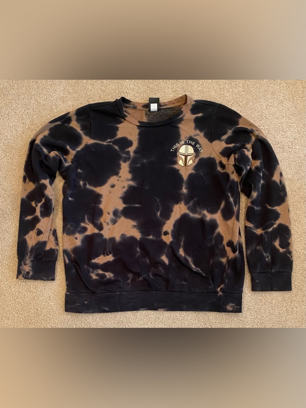 Her Universe Star Wars Mandalorian This Is The Way Tie-Dye Sweatshirt Women's L